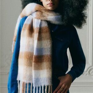 NWT SEZANE Louise Scarf - blue beige (alpaca) SOLD OUT